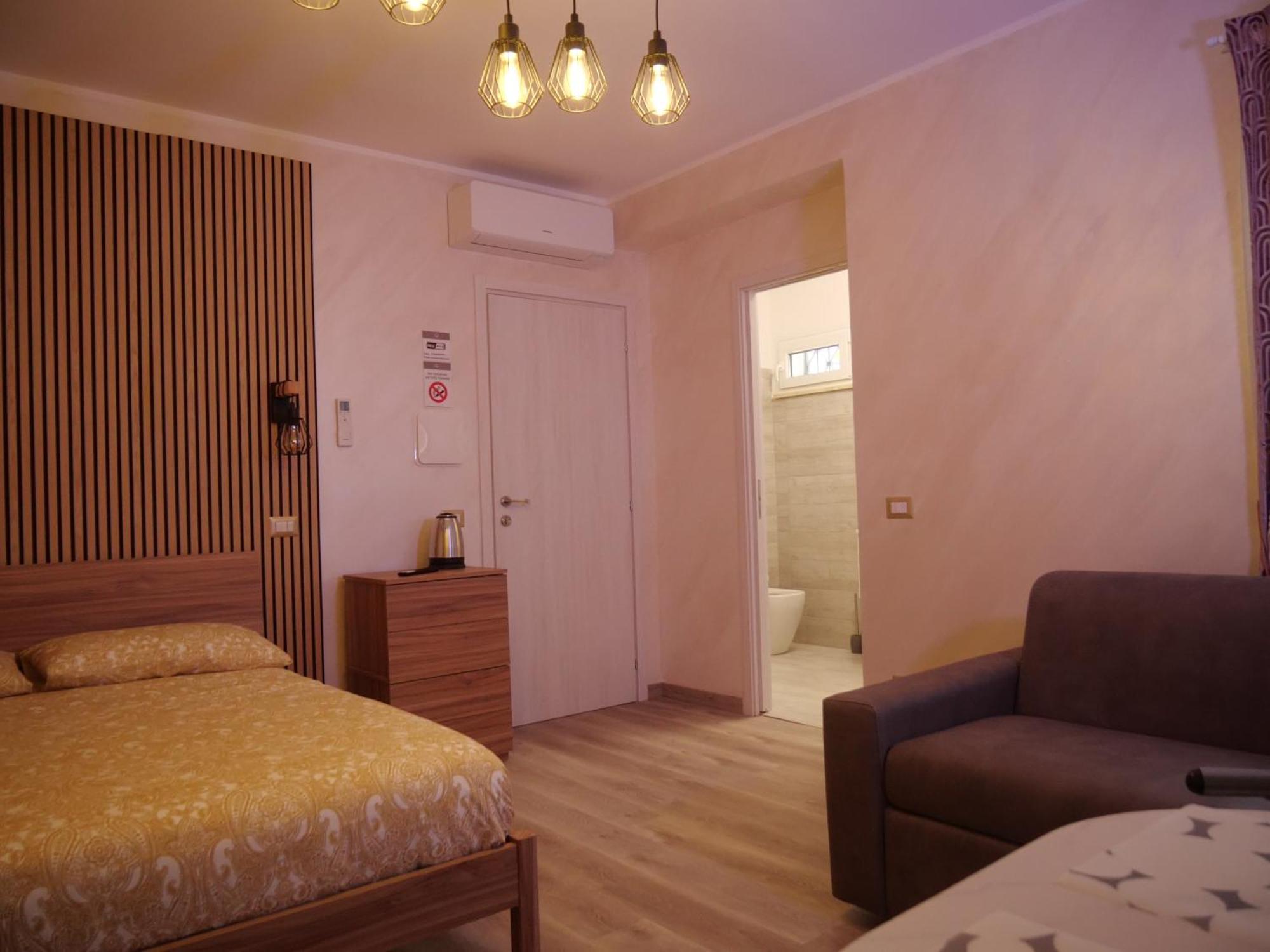 Our Guest House Фьюмичино Экстерьер фото